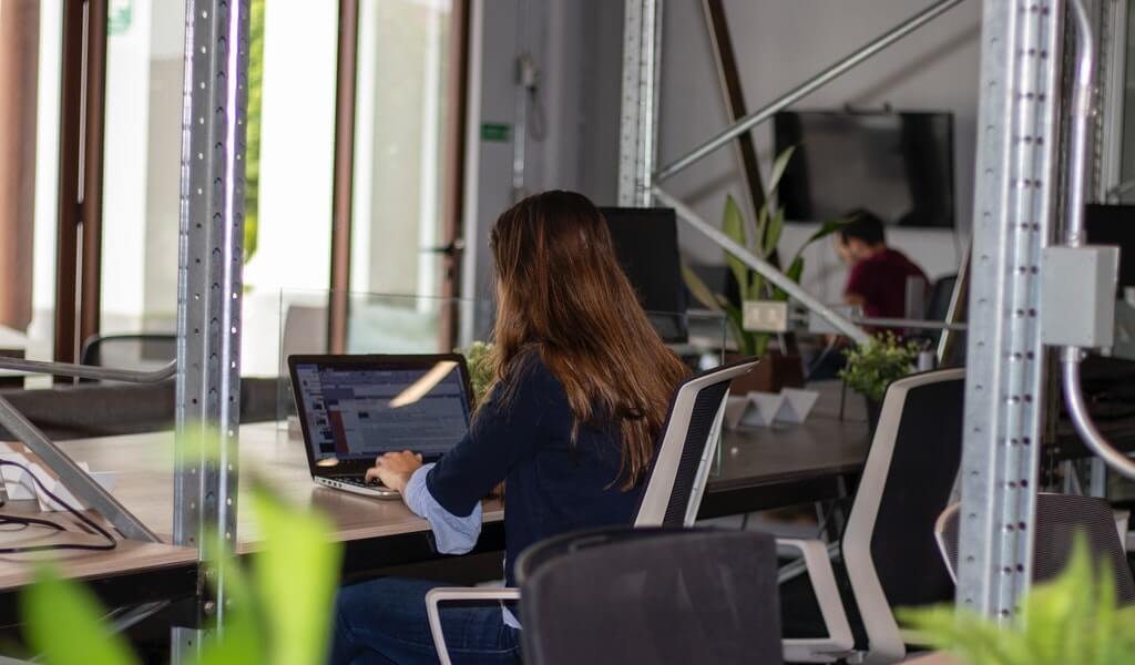 electric standing desk